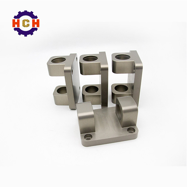 零配件加工定制服務(wù)中心，提高溝通效率