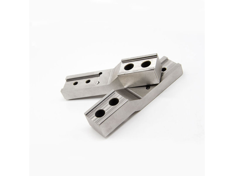 CNC精密零件生產(chǎn)